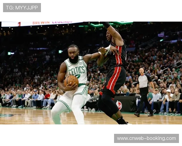 杰伦布朗独撑全队手感低迷 凯尔特人遭遇两连败跌至东部末位 杰伦布朗独撑全队手感低迷 凯尔特人遭遇两连败跌至东部末位